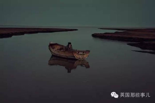 世界上最孤独的人:一个人在极地洪荒中听风的声音