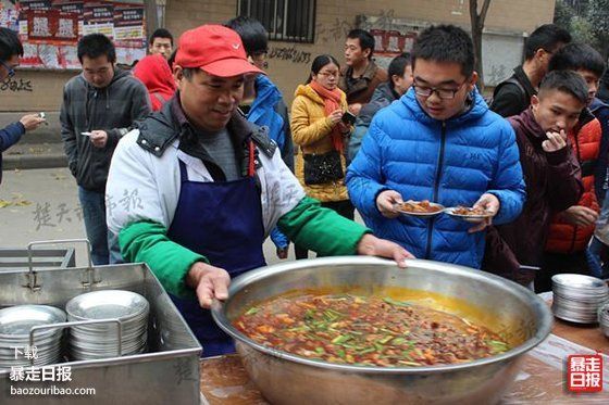 业界良心：高校自养5千斤鱼供2万学生免费吃