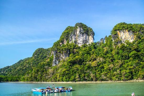 最适合在冬天旅行的9个绝美海岛